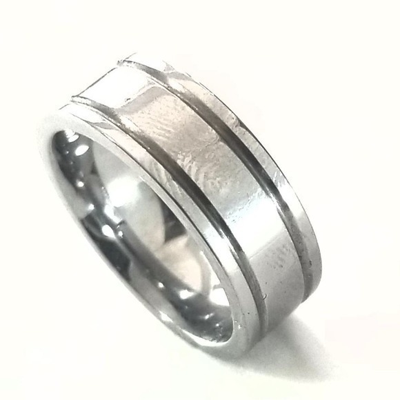 NEW Tungsten carbide ring‎ size 9.5 - Picture 1 of 3